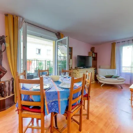 Amilly Park 6 Personnes 2 Chambres Pk Prive En Sous Sol Serris Exterior foto