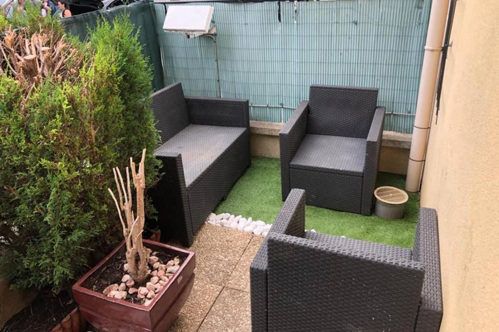 Apartment Amilly Park 6 Personnes 2 Pk Prive En Sous Sol